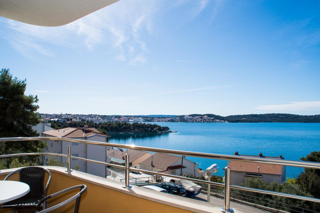 Apartment Labadusa Trogir Zewnętrze zdjęcie