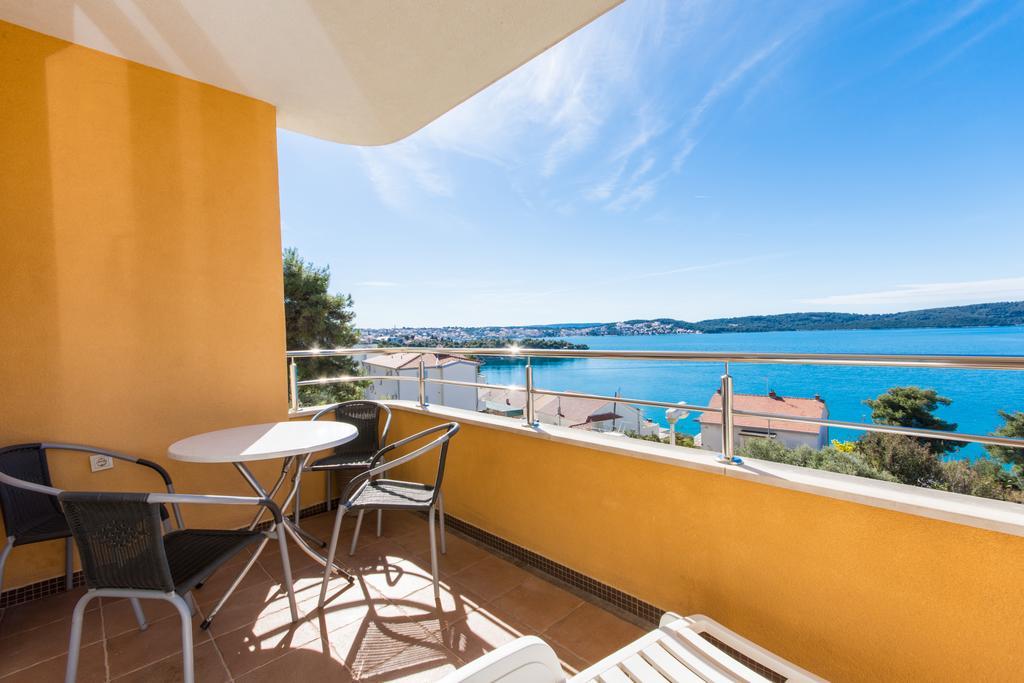 Apartment Labadusa Trogir Zewnętrze zdjęcie