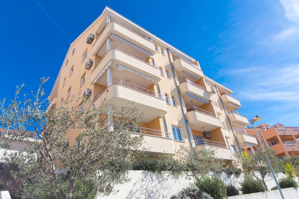 Apartment Labadusa Trogir Zewnętrze zdjęcie